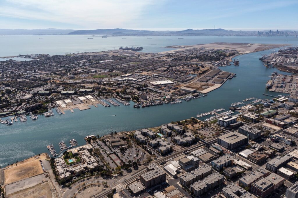 15 Major Cities in America That Rely Most on Immigrant Labor