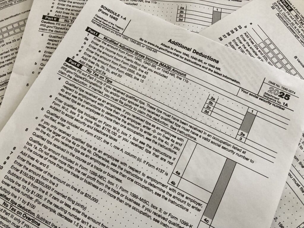 That Tax Calculator Promising a Big Refund? The IRS Says Beware That Tax Calculator Promising a Big Refund? The IRS Says Beware